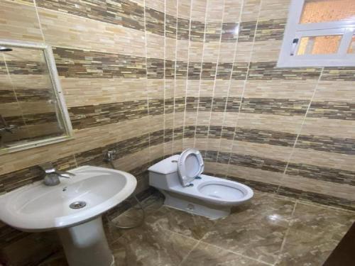 Imagen de la habitación del الفرعاء للشقق الفندقيه بواسطة سما ستار. Foto 13