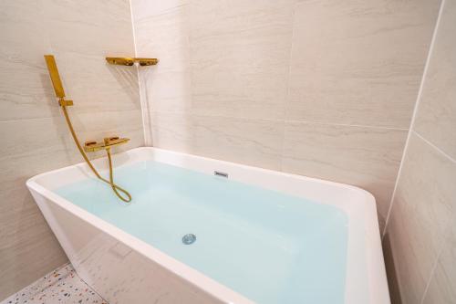 Imagen general del 브라운도트 호텔 김해시청점. Foto 5