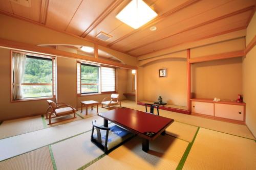 Imagen de la habitación del 湯元ホテル阿智川. Foto 16