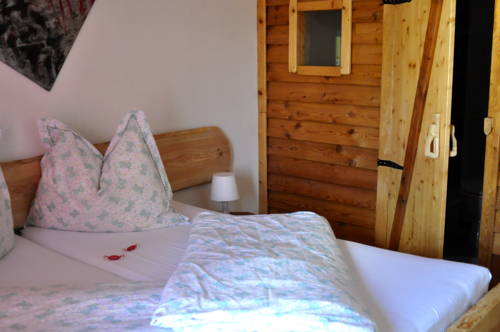 Imagen de la habitación del 0 Sterne Hotel Weisses Rössl In Leutasch/tirol. Foto 8