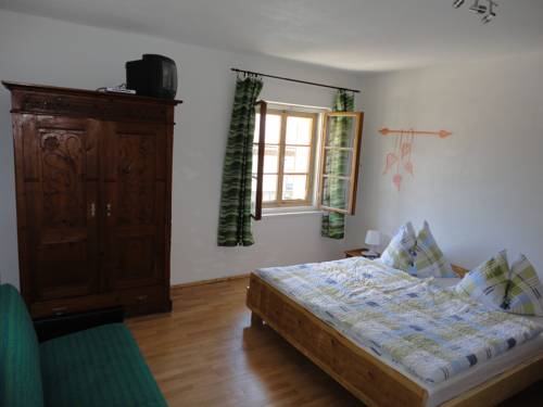 Imagen de la habitación del 0 Sterne Hotel Weisses Rössl In Leutasch/tirol. Foto 10