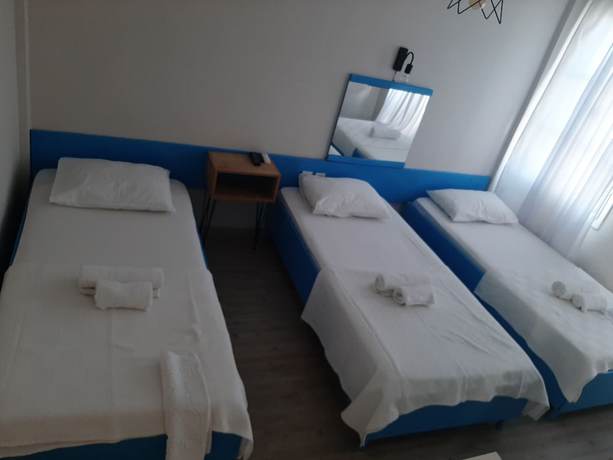 Imagen de la habitación del 1989 Hotel Sebat. Foto 6