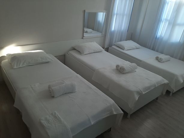 Imagen de la habitación del 1989 Hotel Sebat. Foto 7