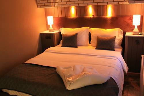 Imagen de la habitación del 216 North Hotel. Foto 2