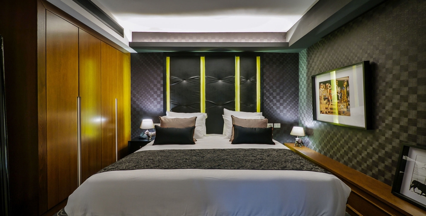 Imagen de la habitación del 21st Floor 360 Suitop Hotel. Foto 6