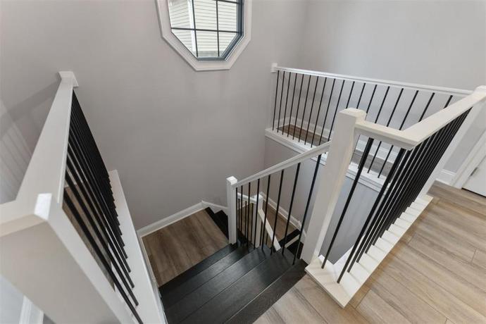 Imagen de la habitación del 303 E Nashville Ave. Foto 3