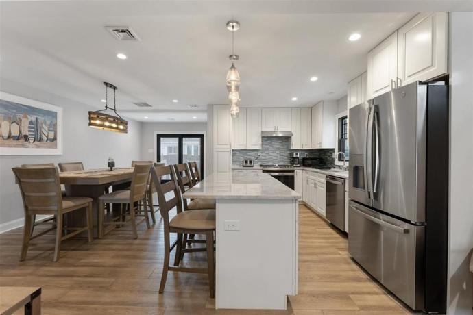 Imagen de la habitación del 303 E Nashville Ave. Foto 7