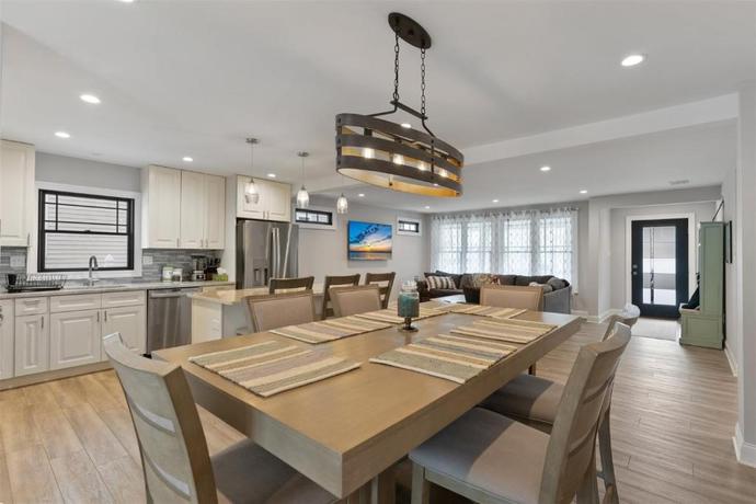 Imagen general del 303 E Nashville Ave. Foto 1