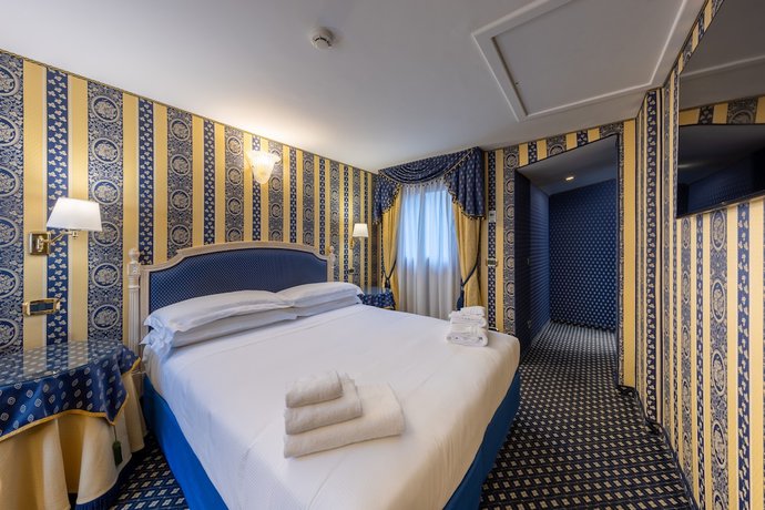 Imagen de la habitación del 312 Piazza San Marco. Foto 7