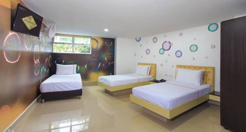 Imagen de la habitación del 3h Hotel. Foto 1