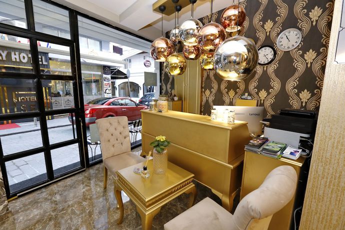 Imagen de los interiores del 4 Angels Hotel. Foto 18