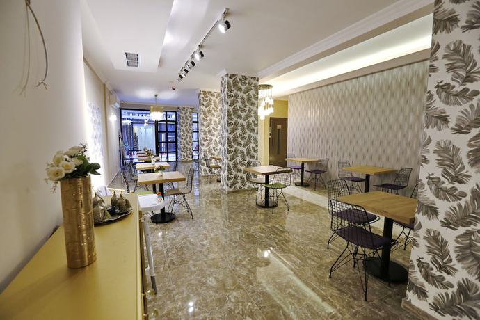 Imagen de los interiores del 4 Angels Hotel. Foto 20