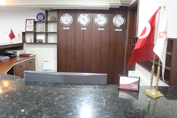 Imagen de los interiores del 4 Eyl&uuml;l Otel. Foto 15