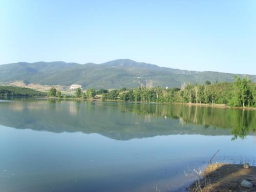 Imagen general del Ловно Стрелкови Комплекс 40те извора гр Асеновград. Foto 5