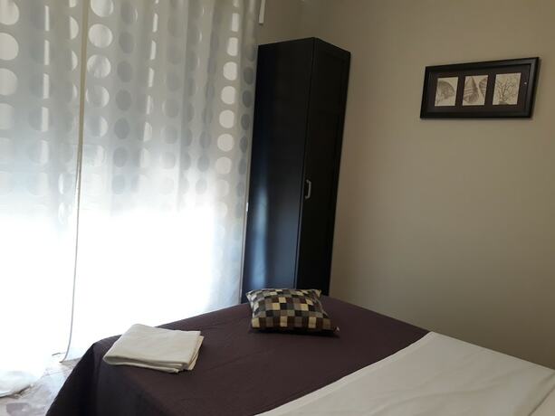 Imagen general del 48 airport budget rooms. Foto 5
