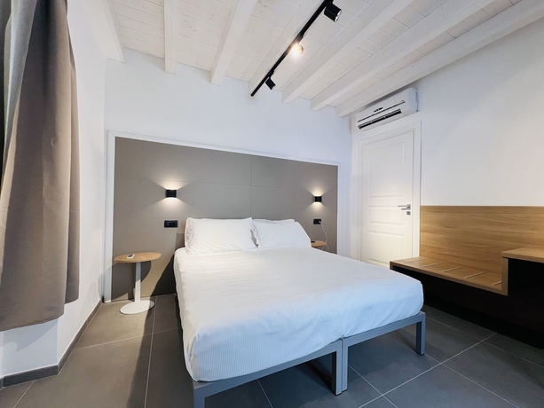 Imagen de la habitación del 5 Terre hub suite. Foto 9