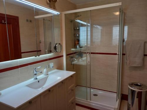 Imagen general del 52 Fabulous Araijanal Cala Mijas. Foto 10