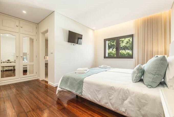 Imagen general del 6-bed House - Sleeps 12 - Pool, Bbq, Pool Table. Foto 4