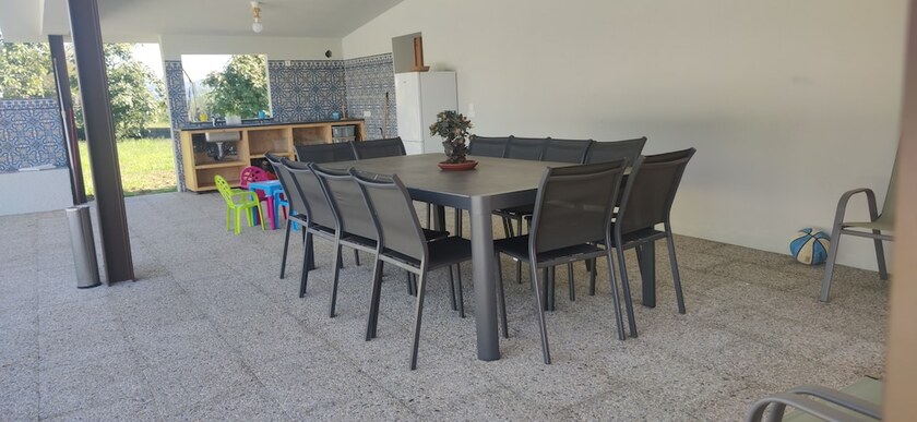 Imagen general del 6-bed House - Sleeps 12 - Pool, Bbq, Pool Table. Foto 10