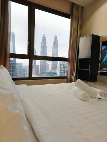Imagen de la habitación del 8 Kia Peng Suites KLCC by Luna. Foto 8
