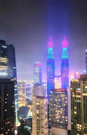 Imagen de los exteriores del 8 Kia Peng Suites KLCC by Luna. Foto 14