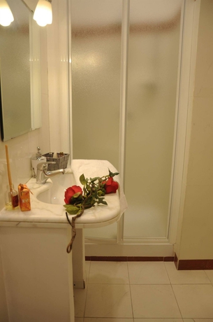 Imagen de la habitación del 95 Rooms In Rome. Foto 8