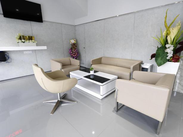 Imagen de los interiores del 99 Kepong KL. Foto 8