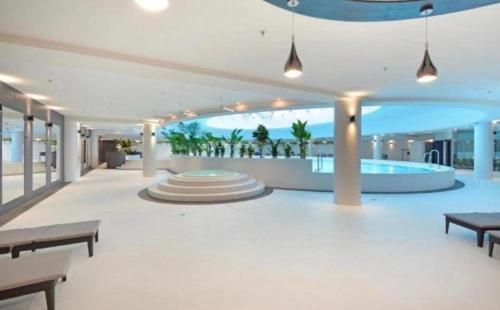 Imagen general del 9Hanza Tower Studio POOL SAUNA JACUSSI. Foto 9