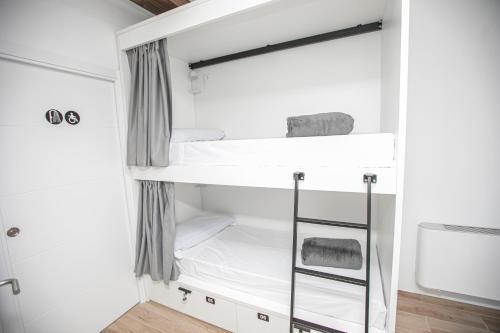 Imagen general del A Fabrica. Foto 8