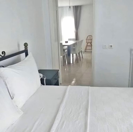 Imagen de la habitación del A Hotel. Foto 13