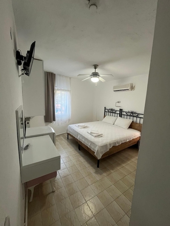 Imagen de la habitación del A Hotel. Foto 15