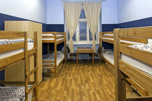 Imagen de la habitación del A Plus hotelyhostel. Foto 4