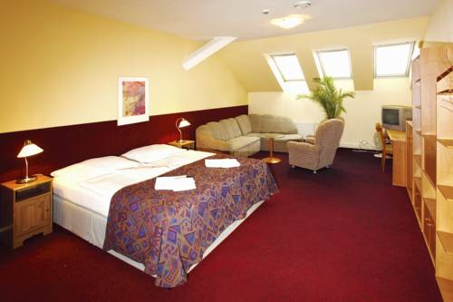 Imagen de la habitación del A Plus hotelyhostel. Foto 5