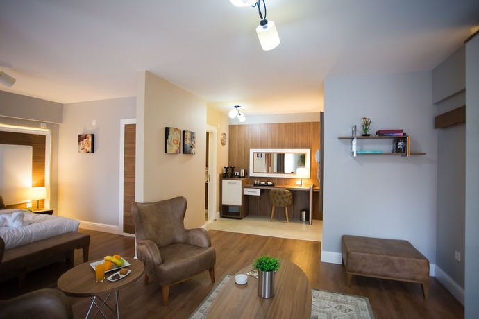 Imagen de la habitación del A Royal Suit Hotel. Foto 6