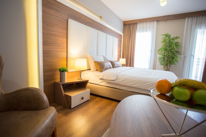 Imagen de la habitación del A Royal Suit Hotel. Foto 9