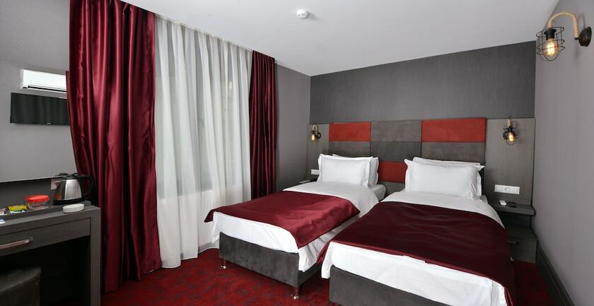 Imagen de la habitación del A11 Hotel. Foto 17