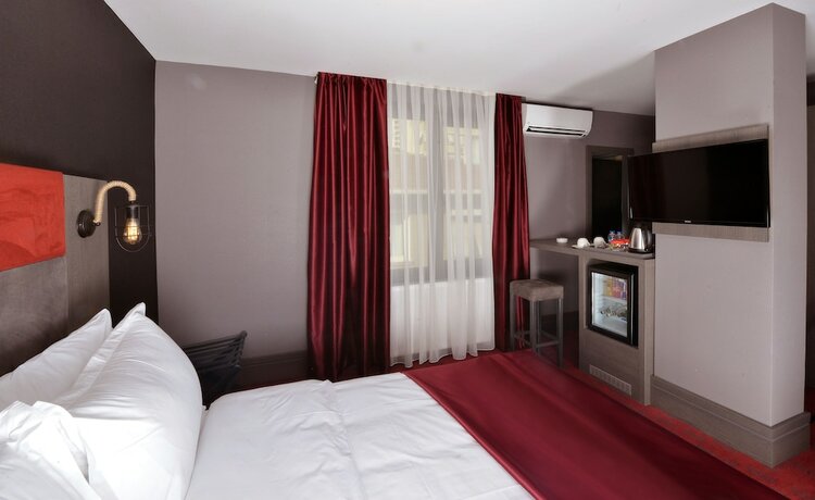Imagen de la habitación del A11 Hotel. Foto 19
