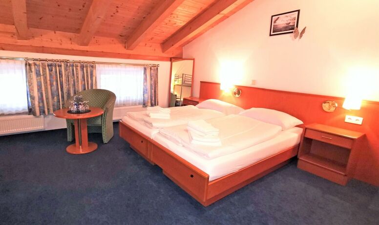 Imagen general del A8 Hotel im Darchinger Hof, Bed and Breakfast. Foto 3