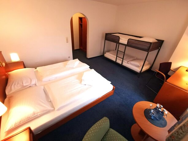 Imagen general del A8 Hotel im Darchinger Hof, Bed and Breakfast. Foto 4