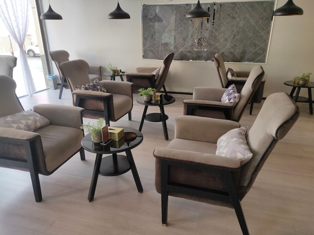 Imagen del bar/restaurante del ABHA EILLET HOTEL. Foto 3