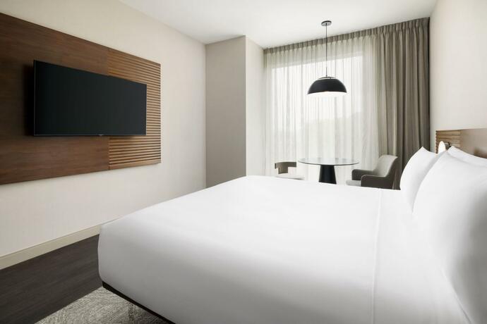 Imagen general del AC Hotel by Marriott Newtown Square. Foto 7