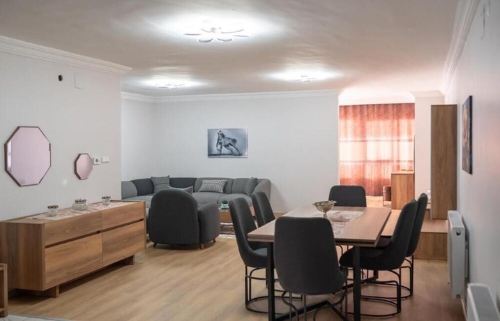 Imagen de la habitación del ADRİATİK RESİDENCE. Foto 8