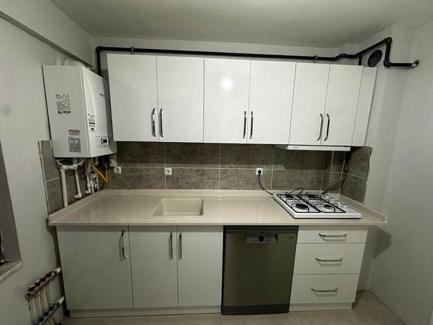 Imagen de la habitación del ADRİATİK RESİDENCE. Foto 10