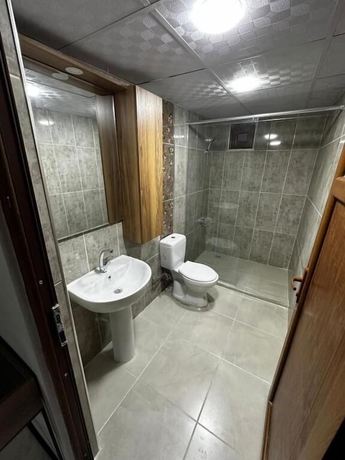 Imagen de la habitación del ADRİATİK RESİDENCE. Foto 13