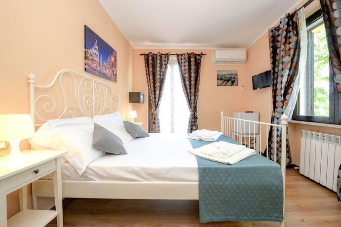 Imagen de la habitación del A.G. Holiday Hotel. Foto 7