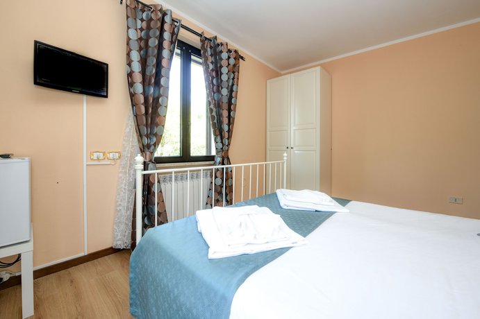 Imagen de la habitación del A.G. Holiday Hotel. Foto 19
