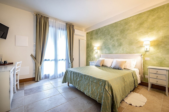Imagen de la habitación del AGRITURISMO CESANI. Foto 9