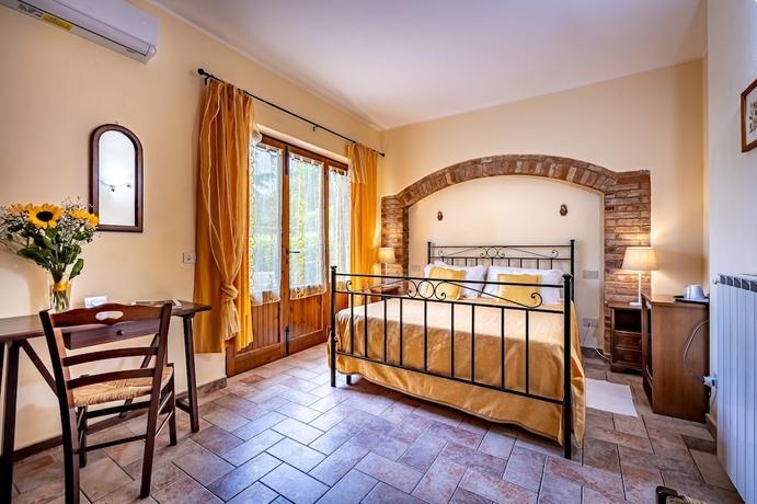 Imagen de la habitación del AGRITURISMO CESANI. Foto 13