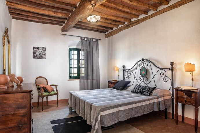 Imagen de la habitación del AGRITURISMO LA PAPESSA. Foto 17