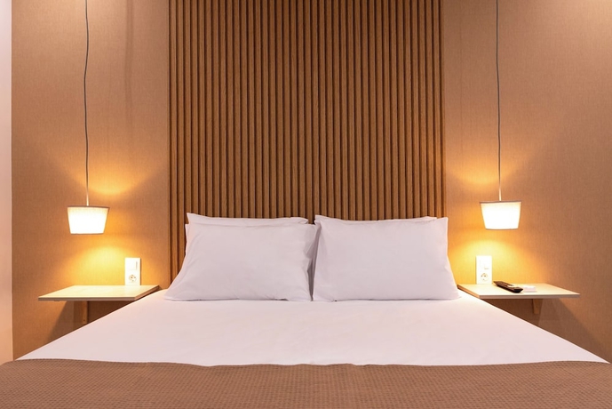 Imagen de la habitación del AIRSCAPE HOTEL FREE SHUTTLE ATH AIRPORT. Foto 10